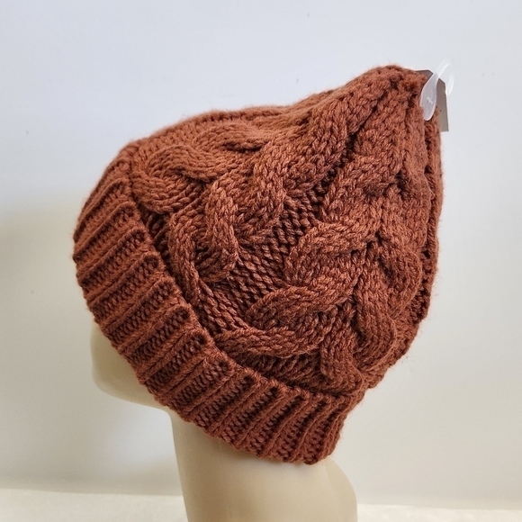 NWT Time and Tru Brown Cinnamon Spice Cable Knit Winter Beanie Hat - Picture 5 of 15